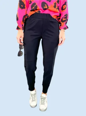 Elliott Black Signature Dress Jogger