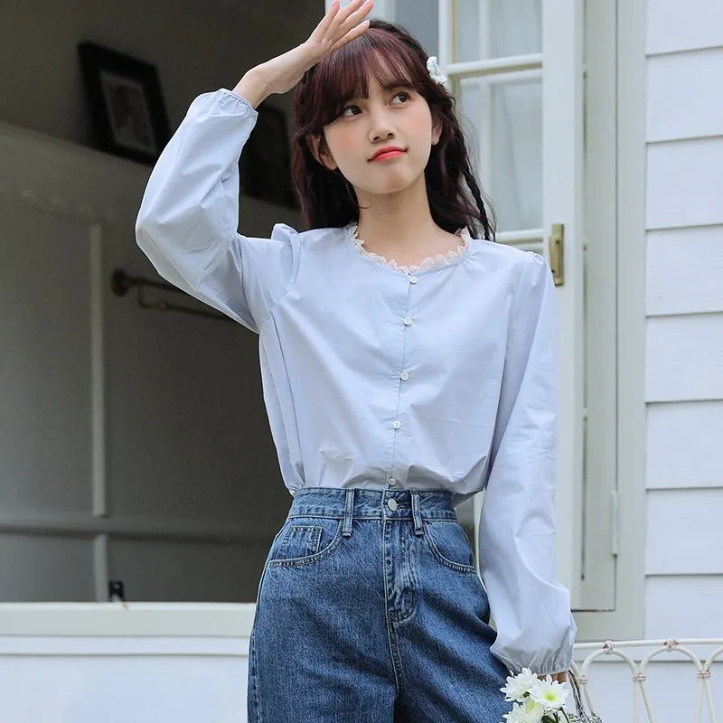 Lace Versatile Loose-Fit Blouse