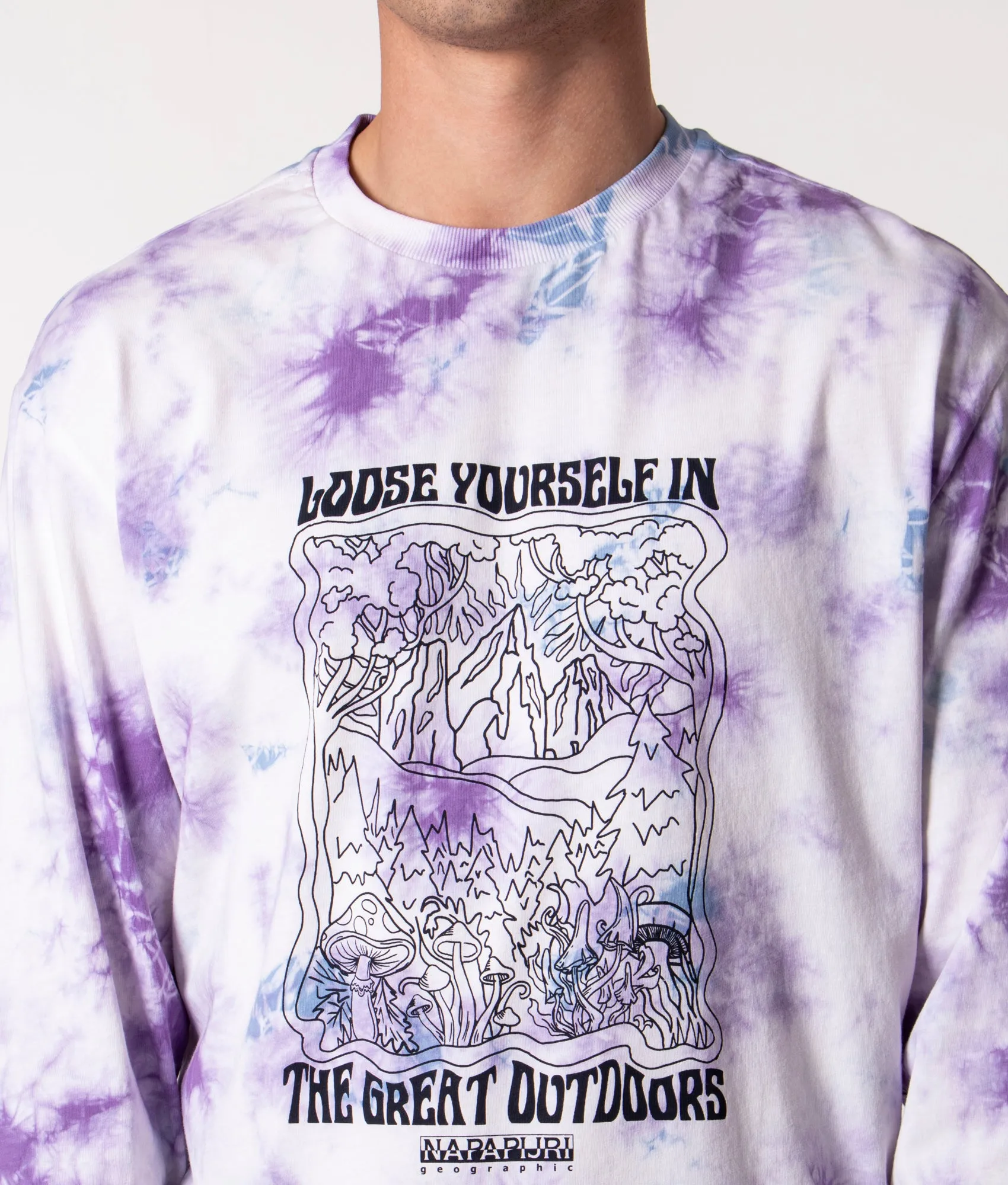 Relaxed Fit Long Sleeve Plan T-Shirt